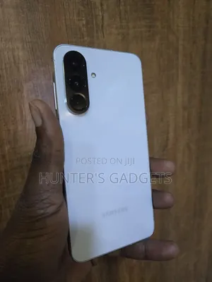 Samsung Galaxy A56 256 GB White
