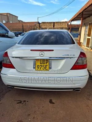 Mercedes-Benz E300 2010 White