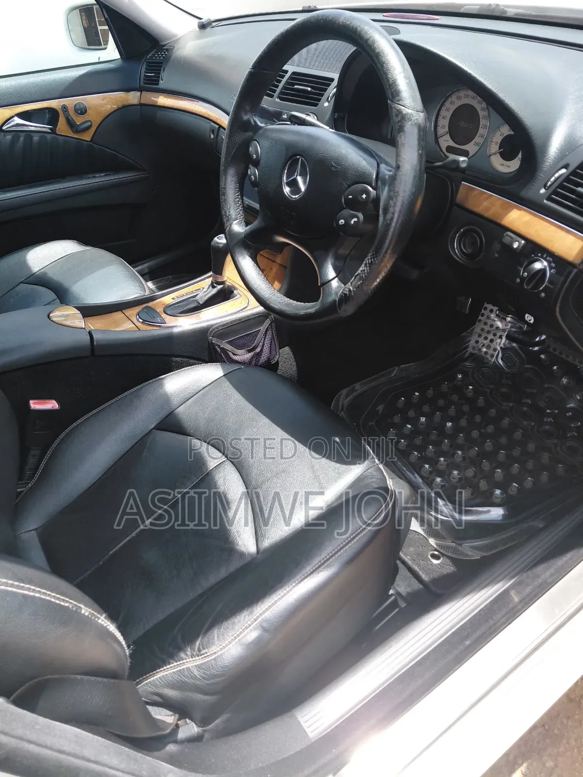 Mercedes-Benz E300 2010 White