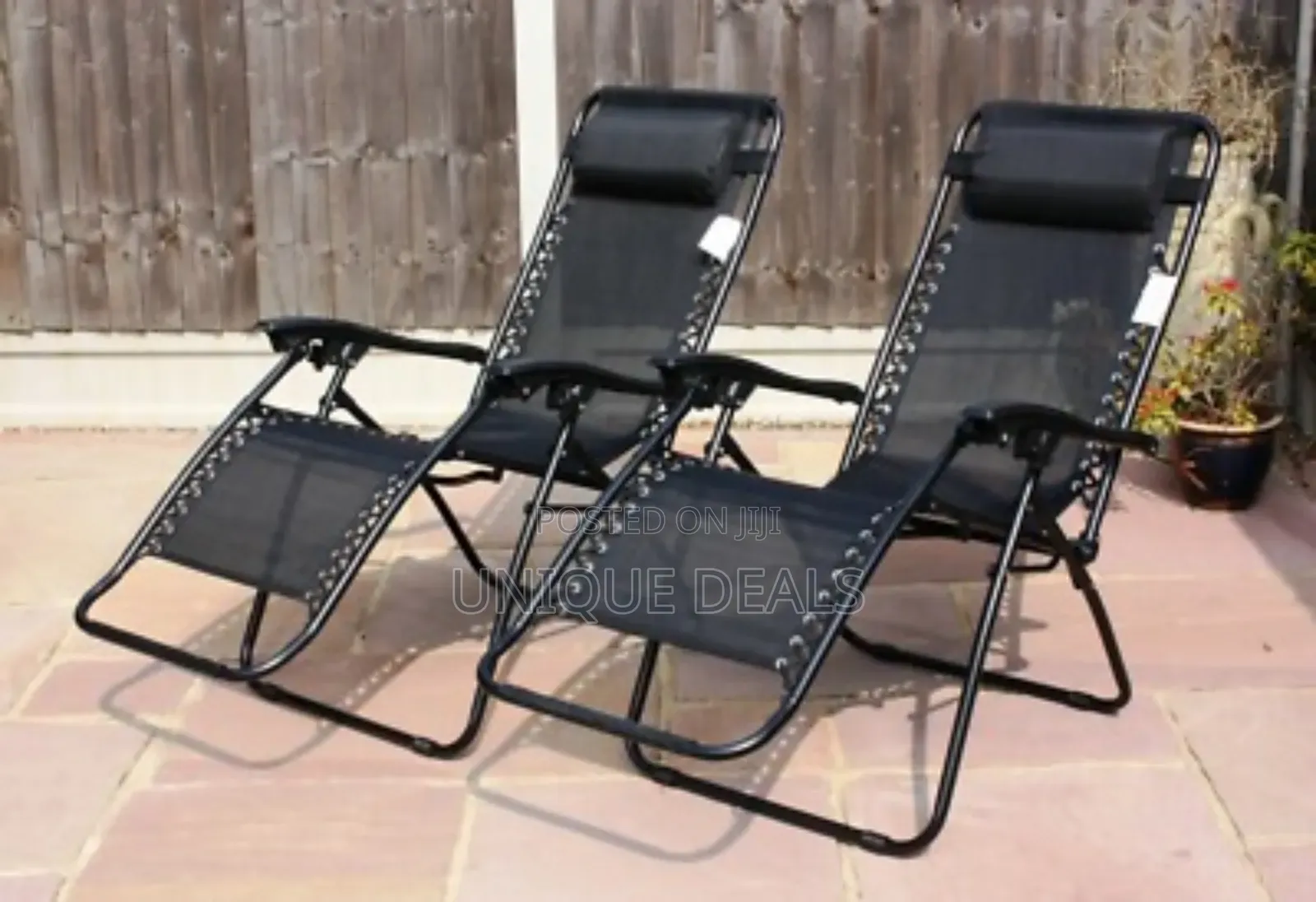 Zero Gravity Reclining Chair