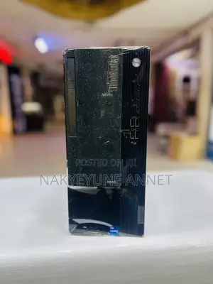 Desktop Computer Lenovo ThinkCentre Neo 50T 8GB Intel Core i3 HDD 500GB