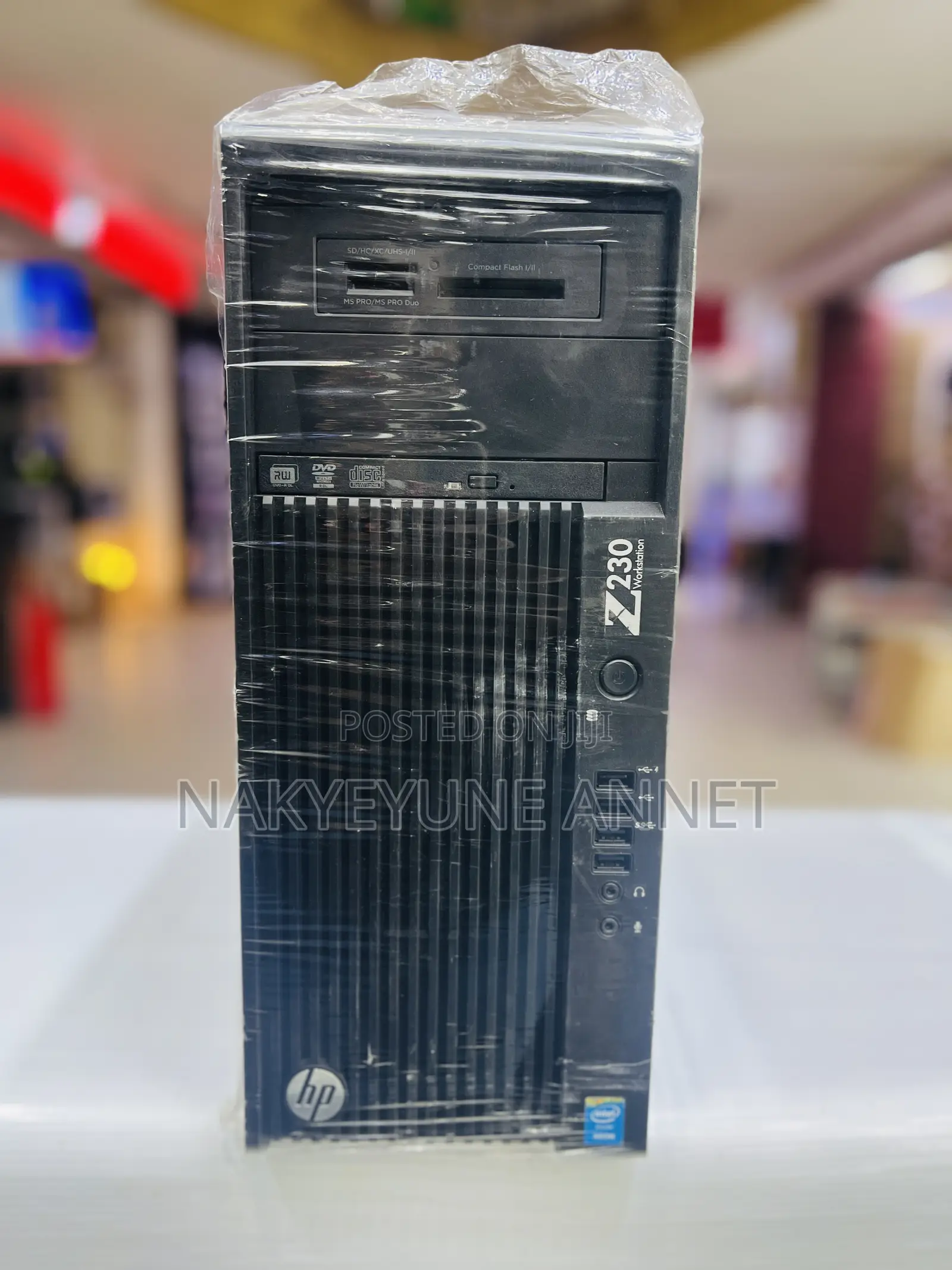 Desktop Computer HP Z230 32GB Intel Xeon HDD 500GB
