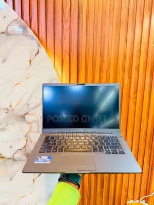 Laptop Dell Latitude 7400 8GB Intel Core i5 SSD 256GB