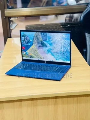 New Laptop HP Pavilion 15 8GB Intel Core i7 SSD 512GB
