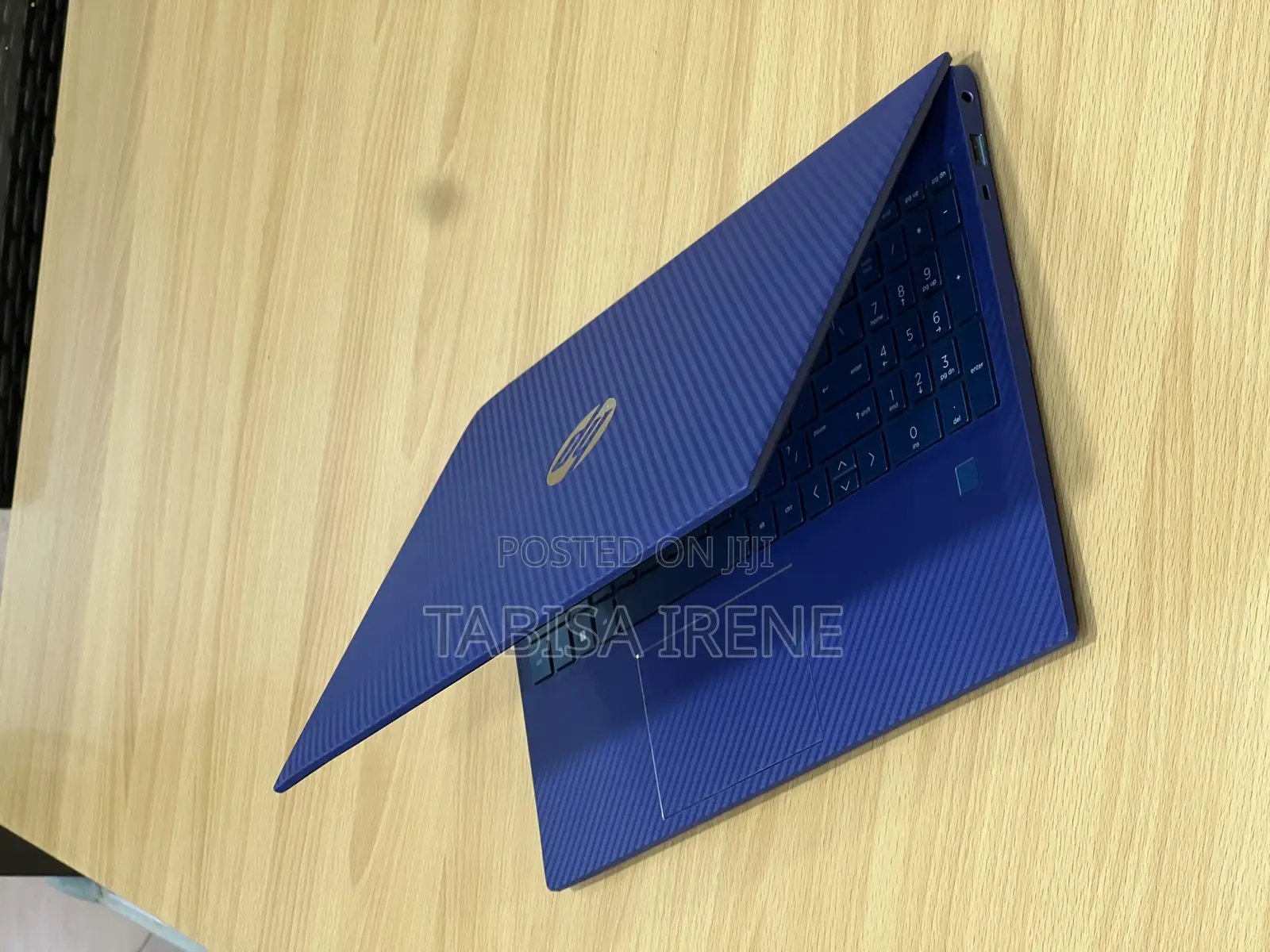 New Laptop HP Pavilion 15-eh0050wm 8GB Intel Core i7 SSD 512GB