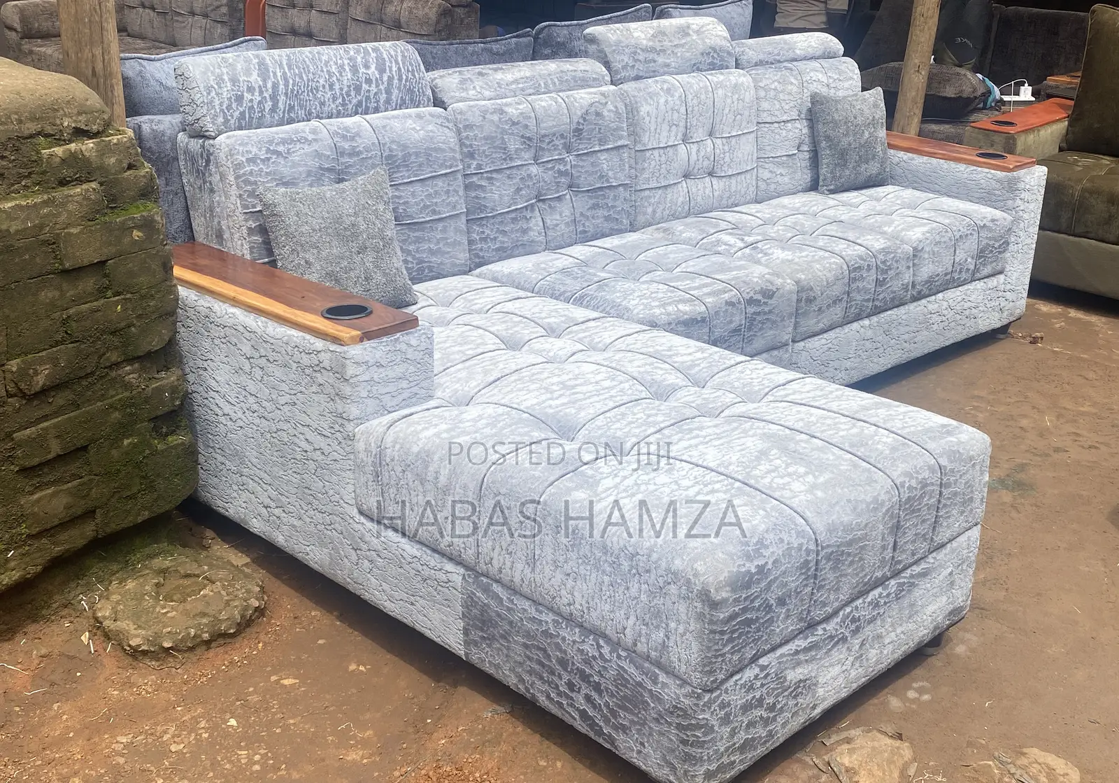 Left L Shape Sofa With Good Finishing