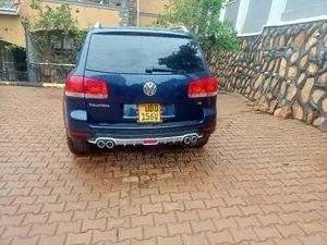 Volkswagen Touareg 2009 Blue