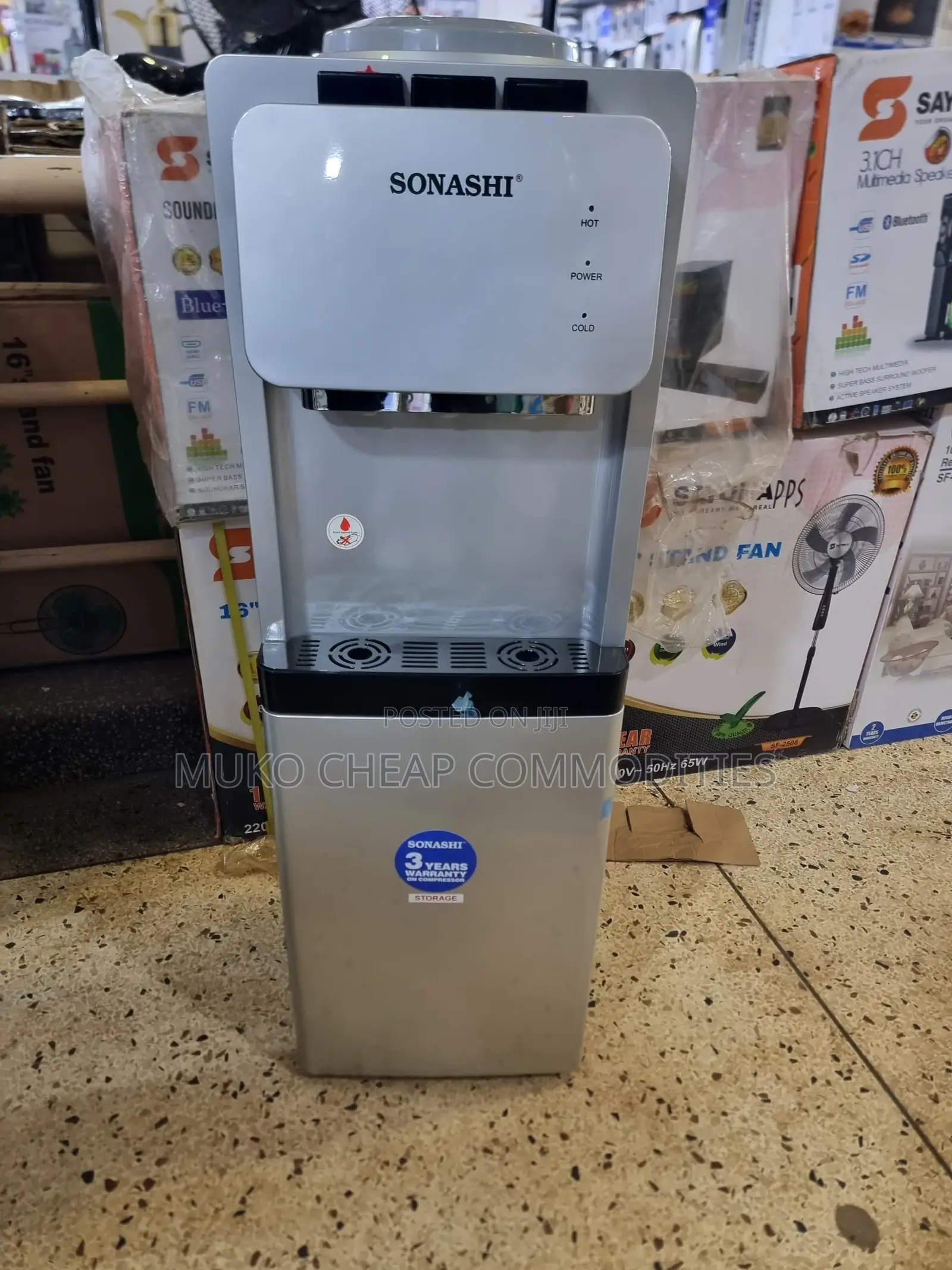 Sonash Water Dispenser With a Compressor
