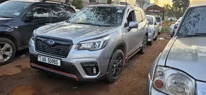 Subaru Forester 2018 Silver