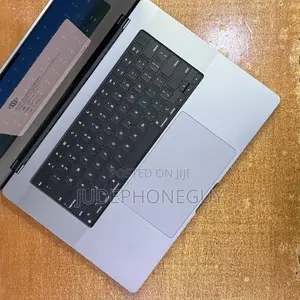 Laptop Apple MacBook Pro M1 32GB Apple M1 Max SSD 1T