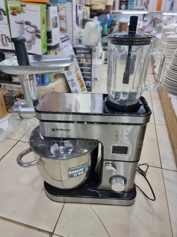 Stand Mixer With a Blender