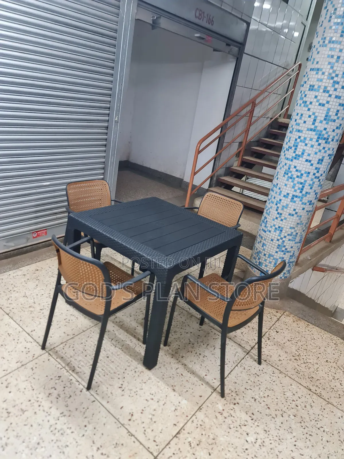 All Weather Plastic Table and Chairs Plastic Table and Chairs 4people