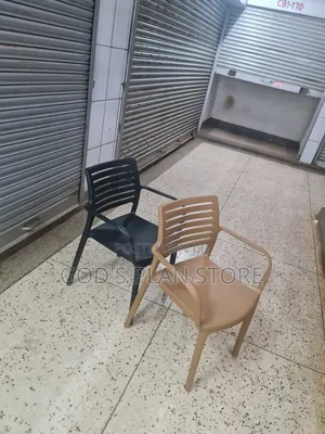 Artemis Plastic Chairs Plastic Chairs
