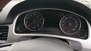 Volkswagen Touareg 2012