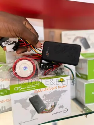 GSM/GPRS/GPS Tracker