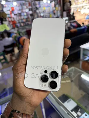 Apple iPhone 15 Pro Max 512 GB White