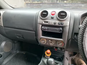 Isuzu D-MAX 2010 White