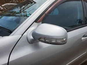 Mercedes-Benz E320 2008 Silver