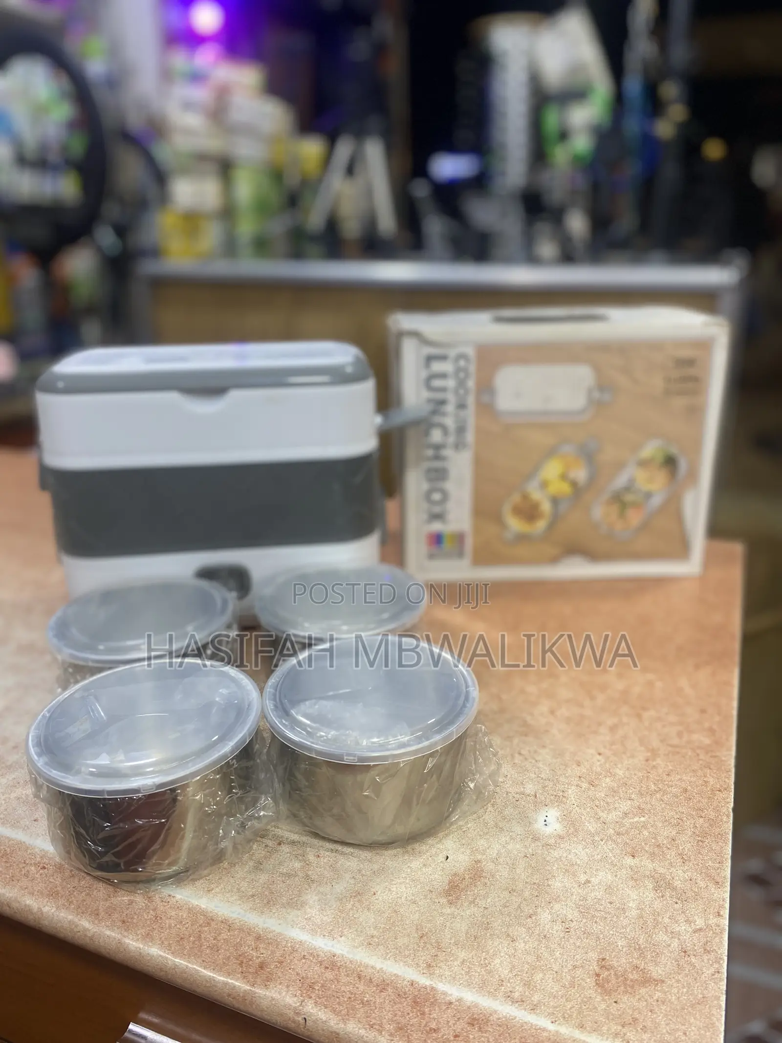 Cooking Lunch Box With 4 Liners 200w