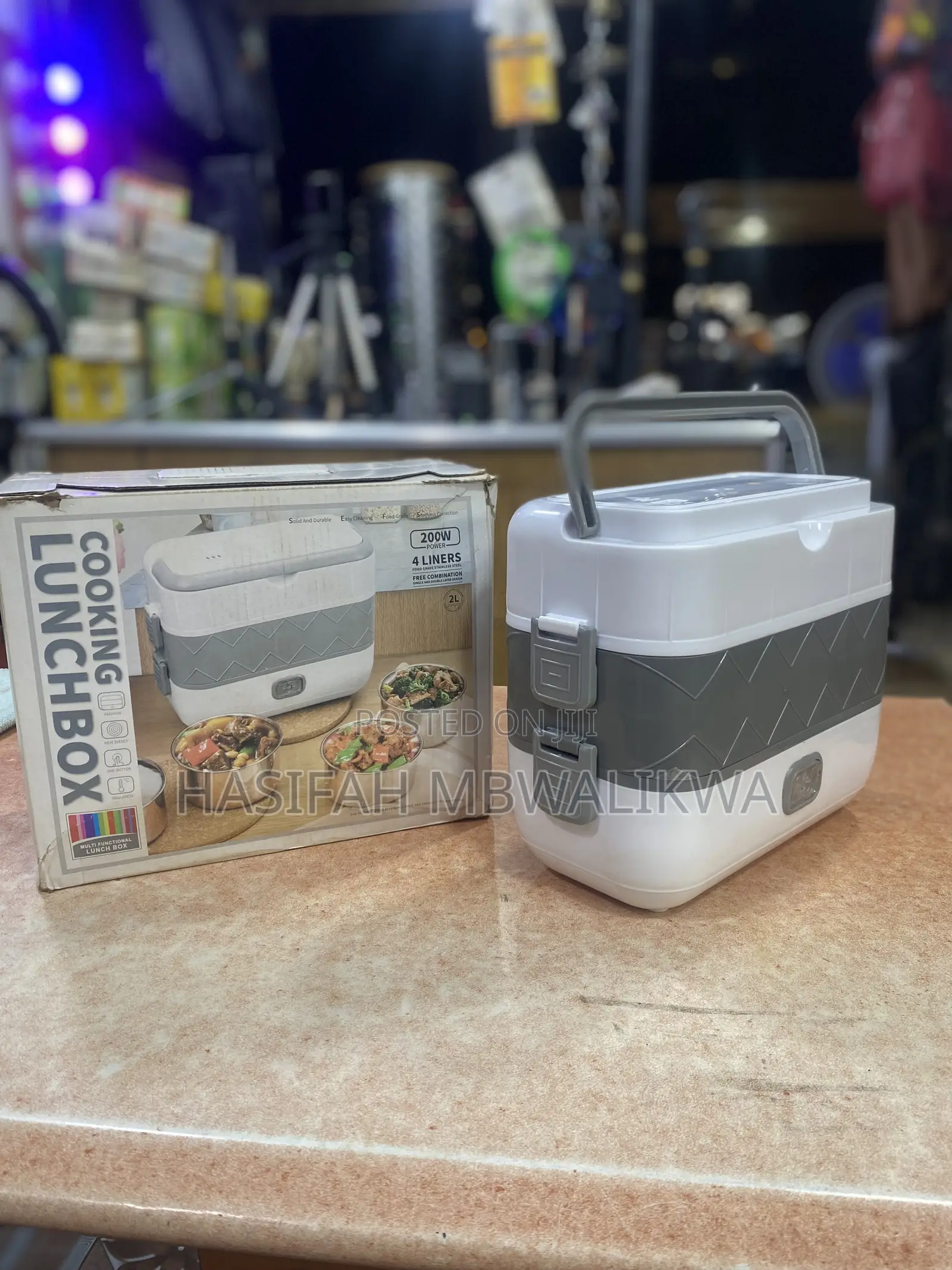 Cooking Lunch Box With 4 Liners 200w