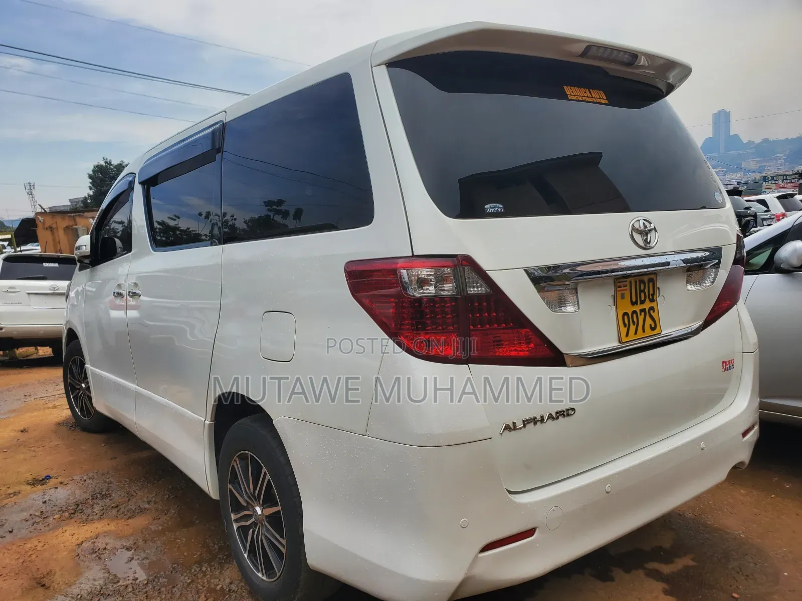 Toyota Alphard 2010 White