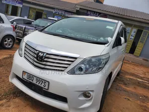 Toyota Alphard 2010 White