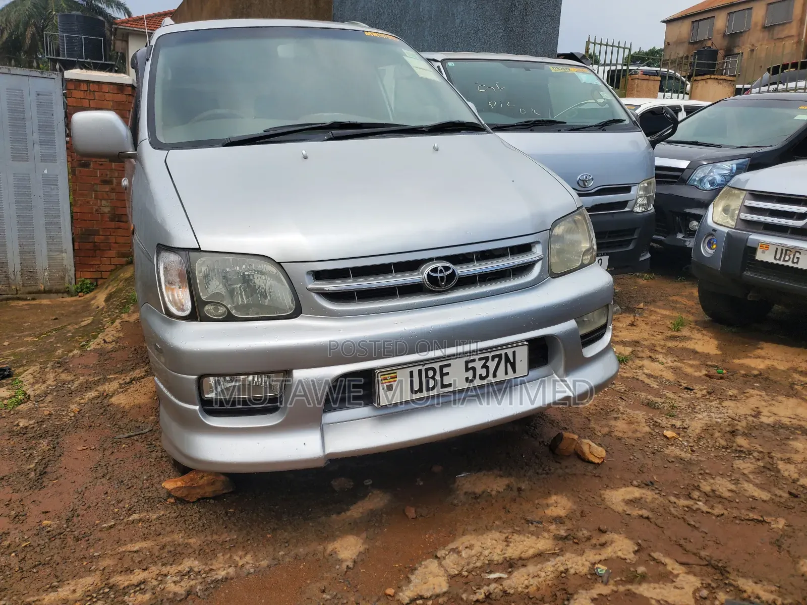 Toyota Noah 2006 Silver
