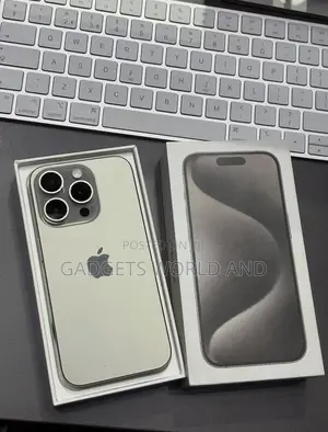 New Apple iPhone 15 Pro 128 GB Silver