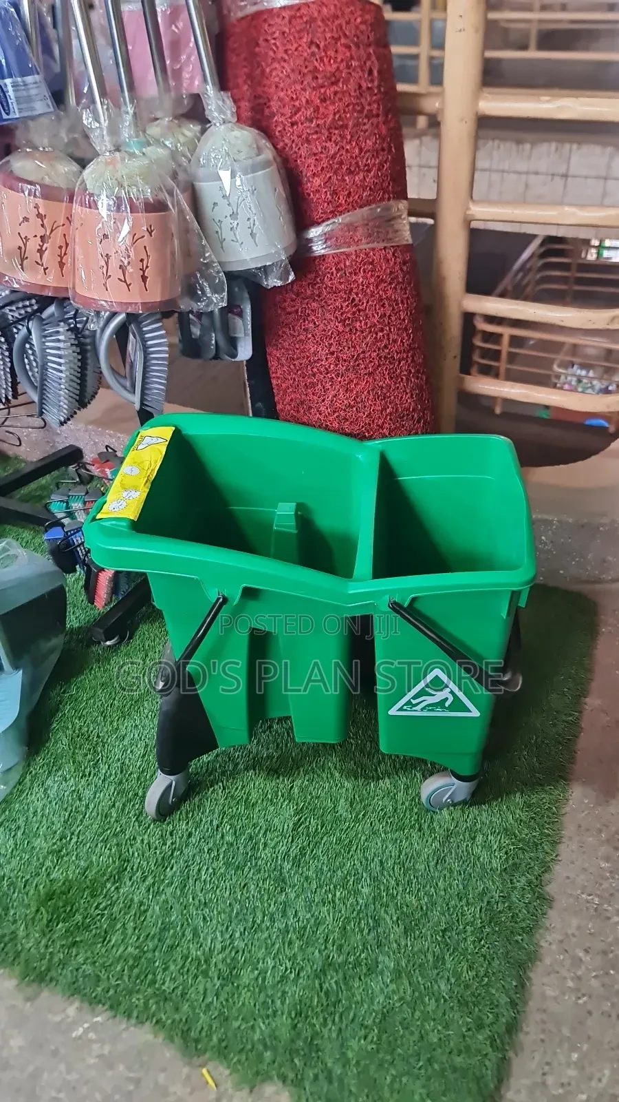 Partitioned Plastic Mopping Buckets Mopping Buckets Plastic