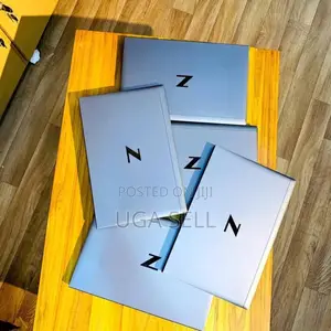 New Laptop HP ZBook Firefly 15 G7 16GB Intel Core i7 SSD 512GB