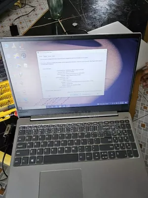 Laptop Lenovo Ideapad Gaming 3 24GB Intel Core i7 SSD 1T