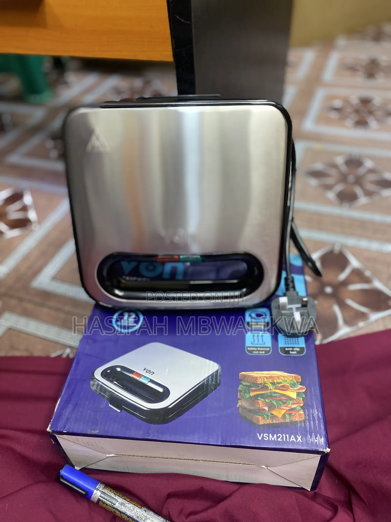 Von Sandwich Maker