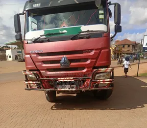 A 400hp Sinotruck in Good Condition