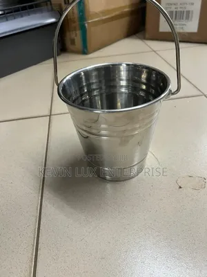 Ice Cube Bucket