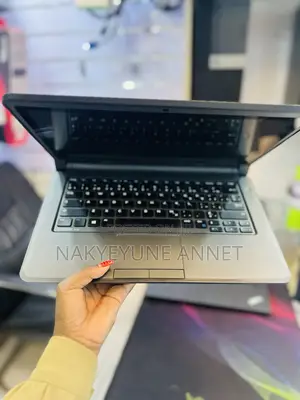 Laptop Dell Latitude 13 3340 4GB Intel Core i3 HDD 500GB