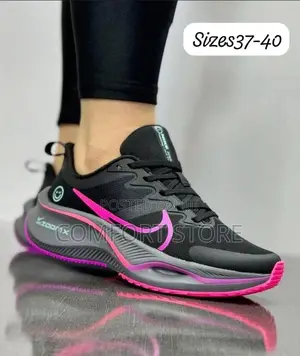 Ladies Sports Sneakers