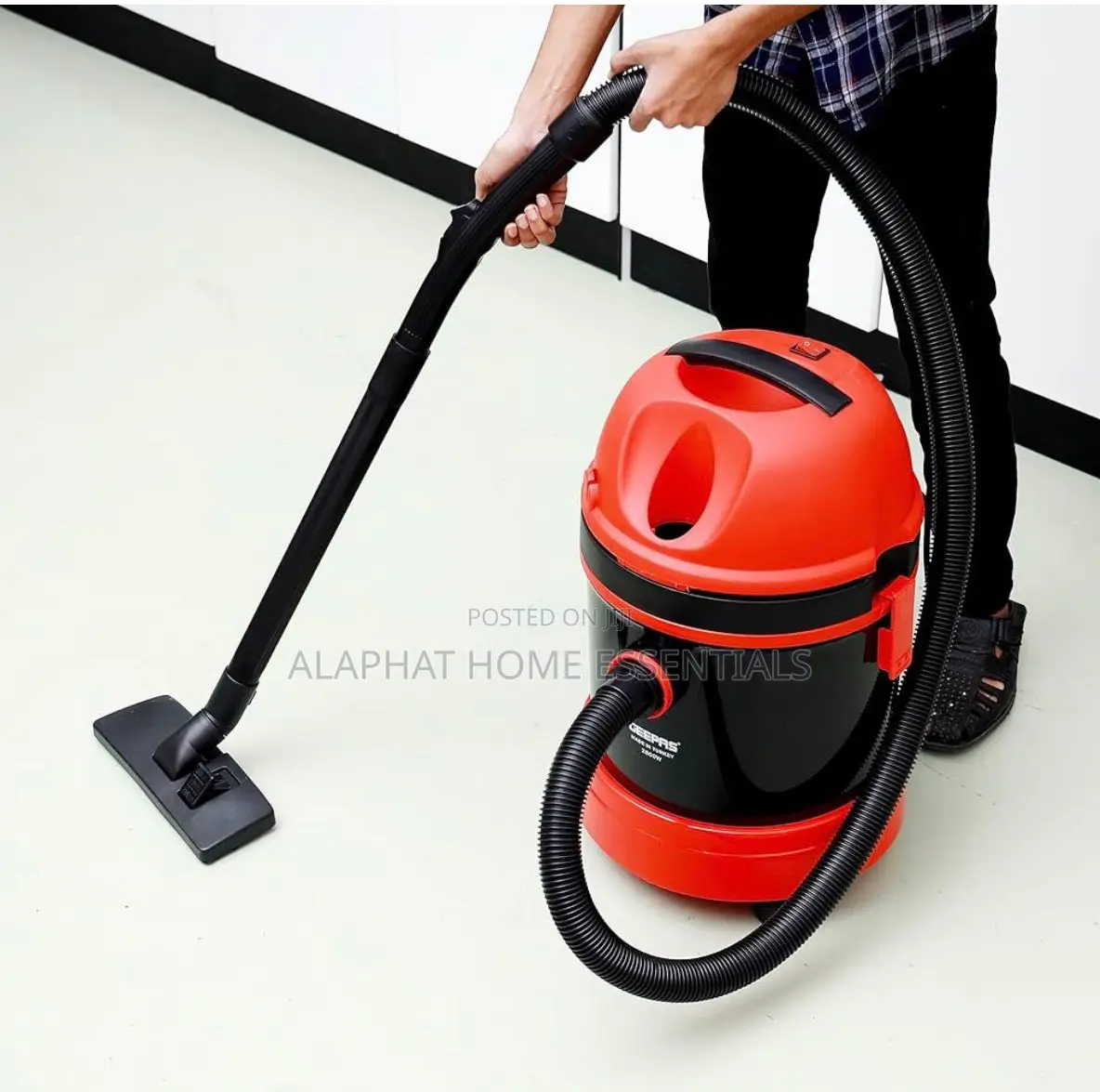 Geepas 18 Litre Vacuum Cleaner