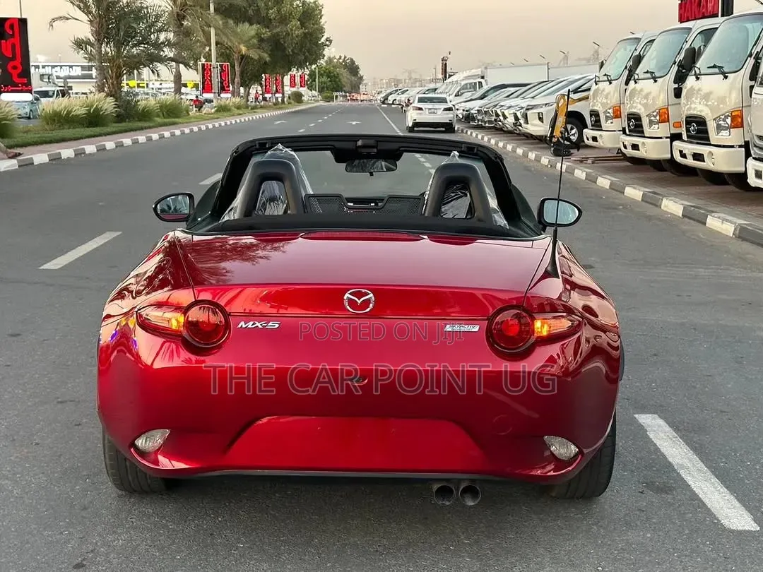 Mazda MX-5 2019 Red