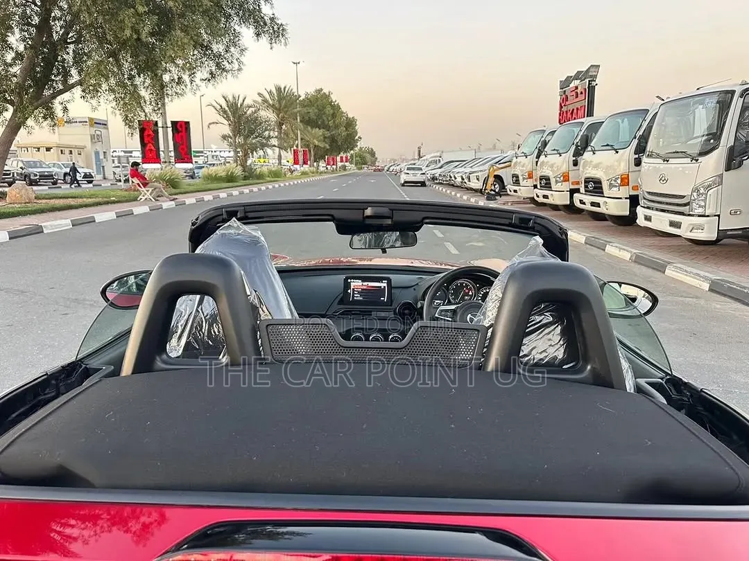 Mazda MX-5 2019 Red