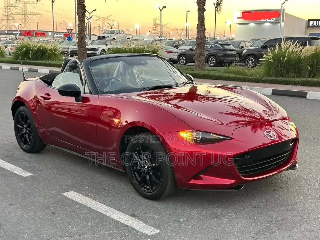 Mazda MX-5 2019 Red