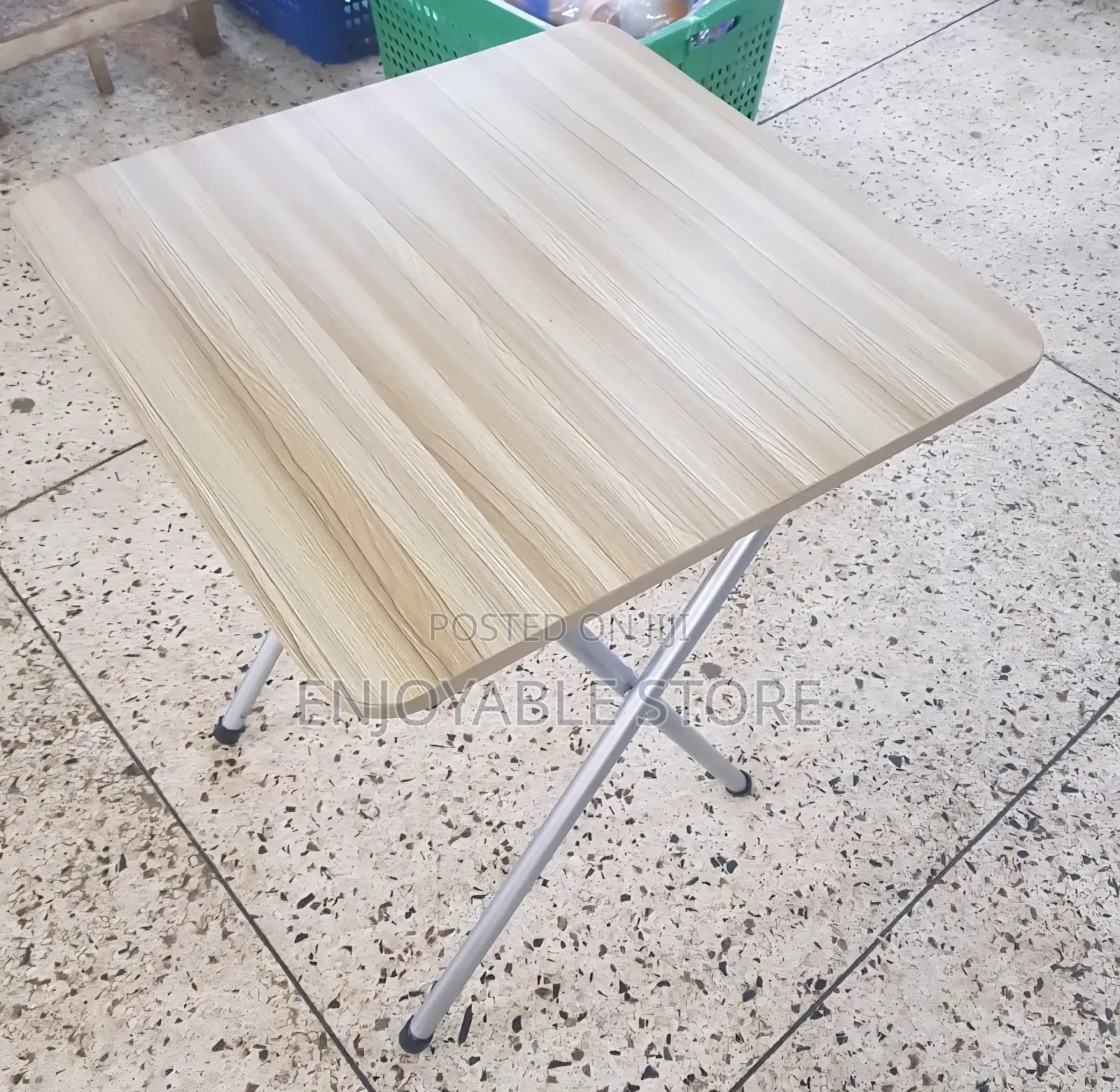 Simple Dining Foldable Wooden Table