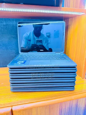 Laptop Dell Latitude 11 3190 4GB Intel Celeron SSD 128GB