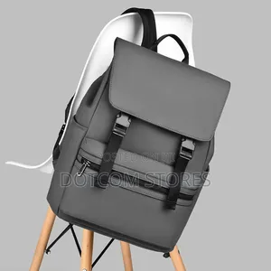 Mast Harbour Men Solid Medium Backpack