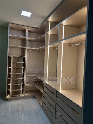 Closet Fitters 7640