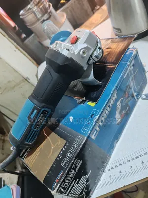 Erbauer 750w Portable Angle Grinder