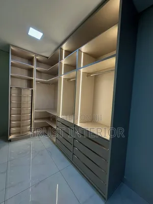 Closet Fitters 7640