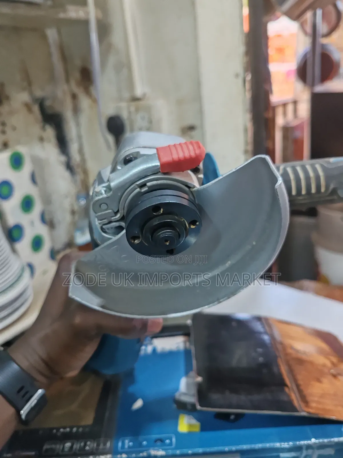 Erbauer 750w Portable Angle Grinder