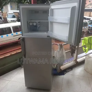 Hisense 328ltrs