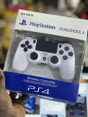 Ps4 Controller / Ps4 Pad Brand New, Wireless With Its Cable