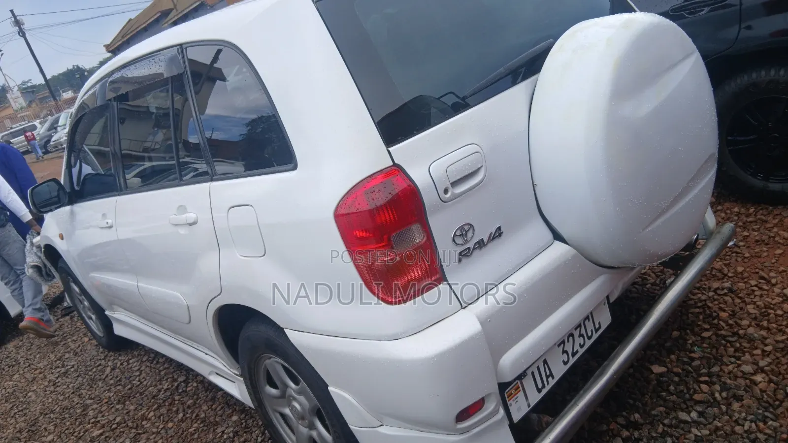 Toyota RAV4 2004 White